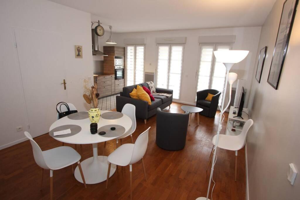 Sloan Square Apartment Bmyguest Serris Zewnętrze zdjęcie